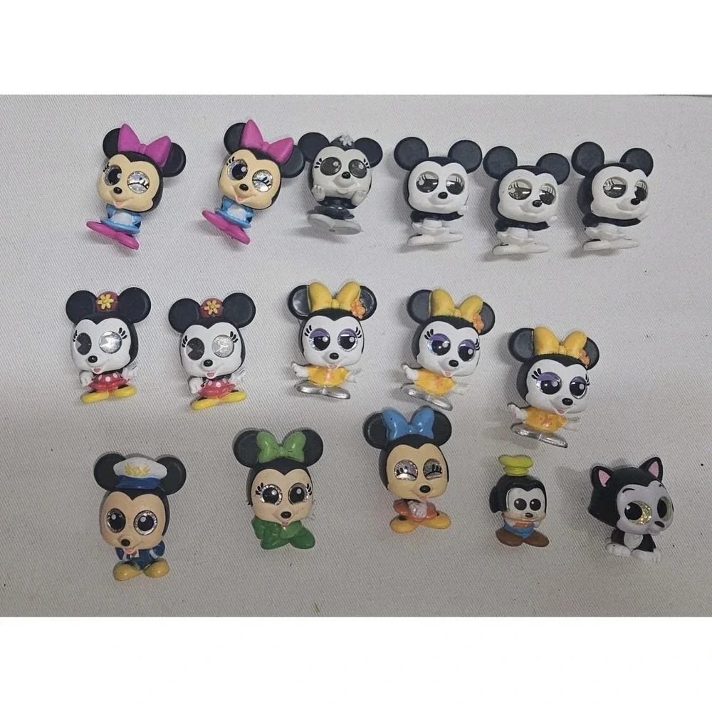 Huge Disney Doorables Mickey & Minnie Mouse Figure Lot 17 pc Multi-Series Bundle